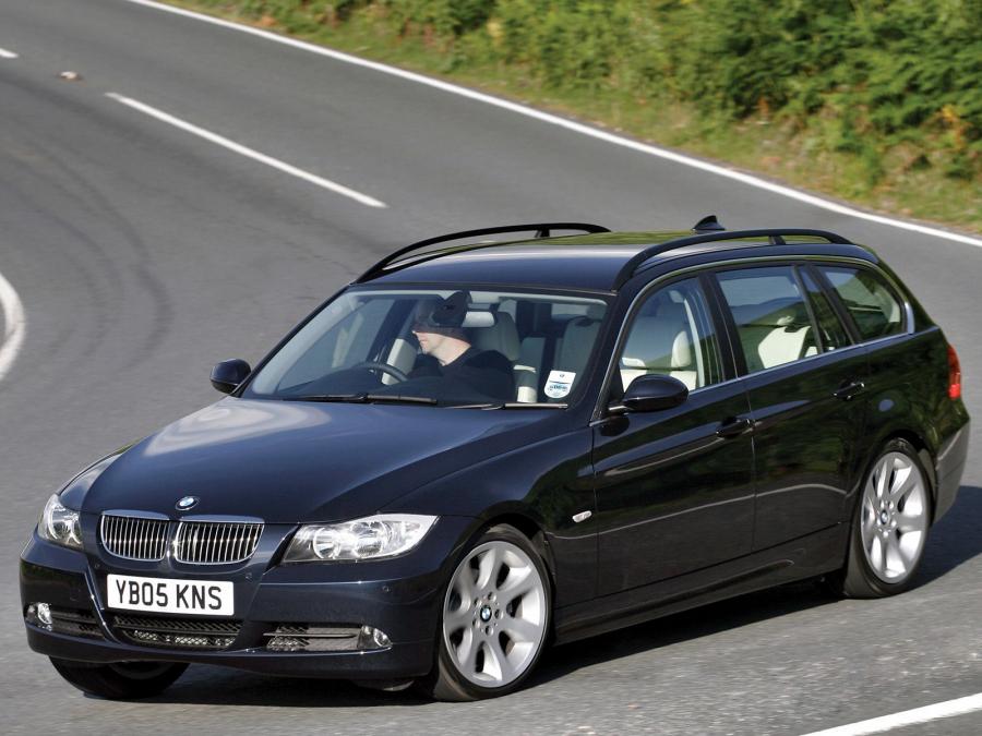  BMW 325i Touring 2006 года  (UK) (фото 1 из 10)